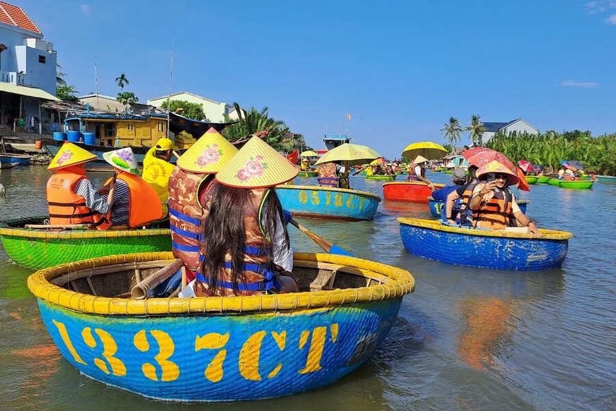 indian tourist to vietnam