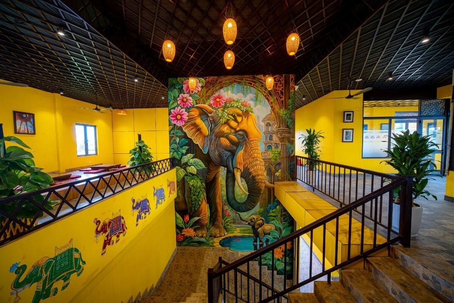 restaurant in halong for indian travelers