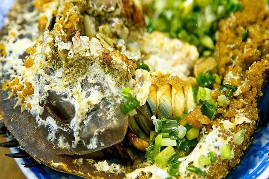 top seafood in halong to try