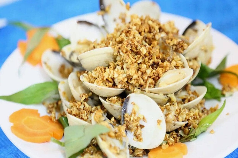 what to eat in restaurant in halong